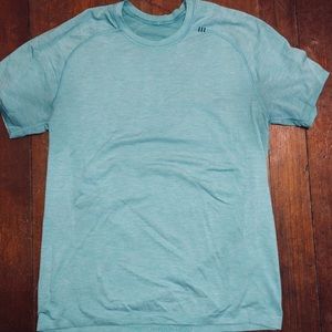 Lulu Lemon T-shirt!!